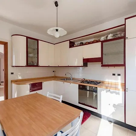 Joivy Vintage Flat With Garden And Parking *